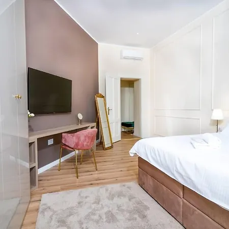 Apartment Grand Munz With Free Garage Parking